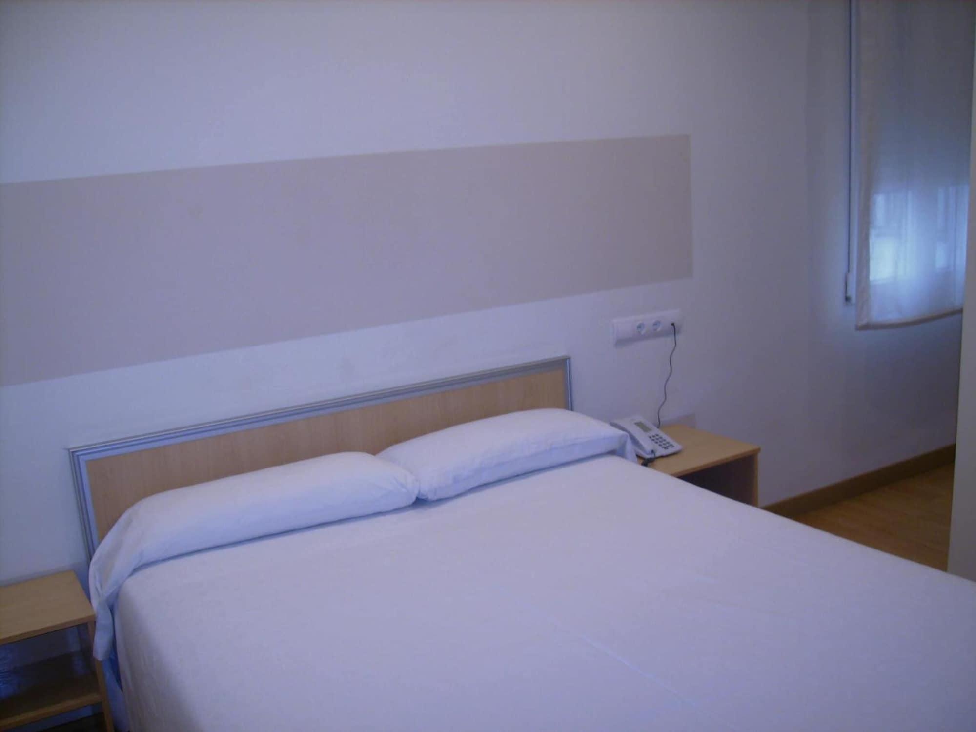 Hotel Roma บายาโดลิด ภายนอก รูปภาพ