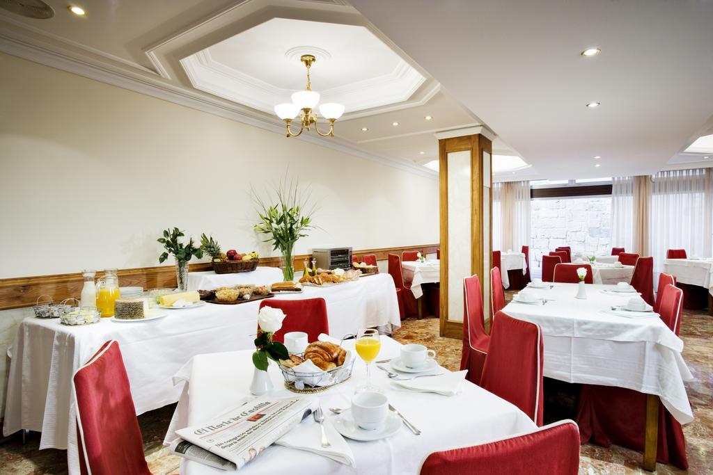 Hotel Roma บายาโดลิด ภายนอก รูปภาพ